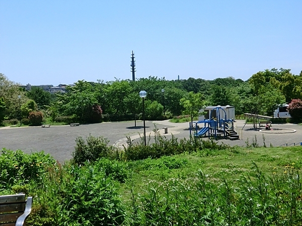 ホーユウヒルサイドテラス上星川(仏向倉沢北公園)