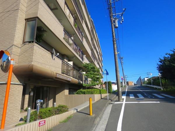 サングレイスガーデン鶴ケ峰