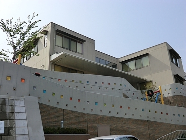 横浜市青葉区鉄町の中古一戸建て(大場白ゆり幼稚園)