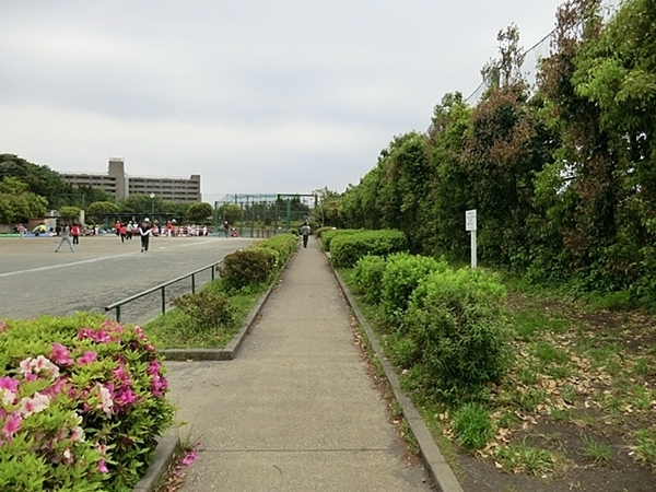 ライオンズマンション横濱本牧ベイステージ(小港南公園)