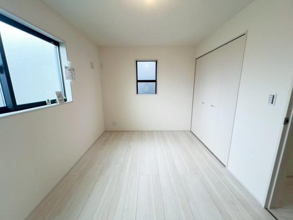 リーブルガーデン都筑区東山田町全2棟　2号棟