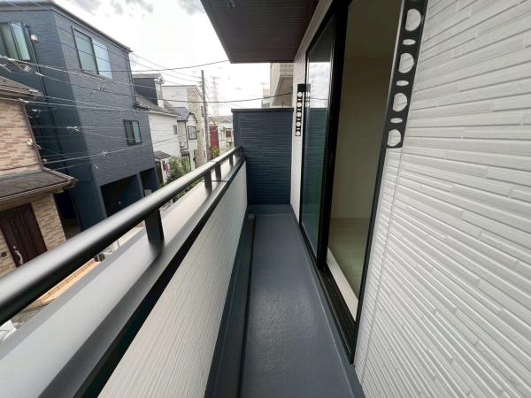 リーブルガーデン都筑区東山田町全2棟　2号棟