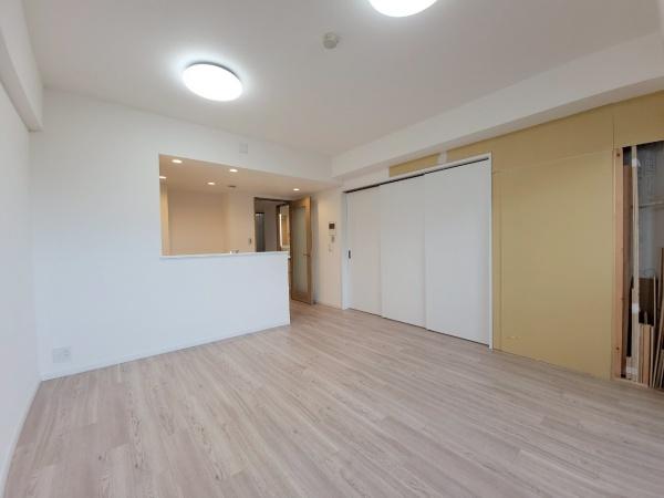 三ツ沢パーク・ホームズ参番館(リビング)