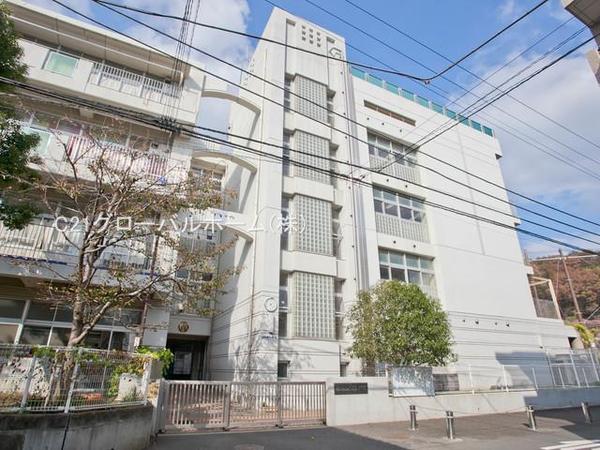 ヒルズ寺尾2番館(横浜市立西寺尾第二小学校)