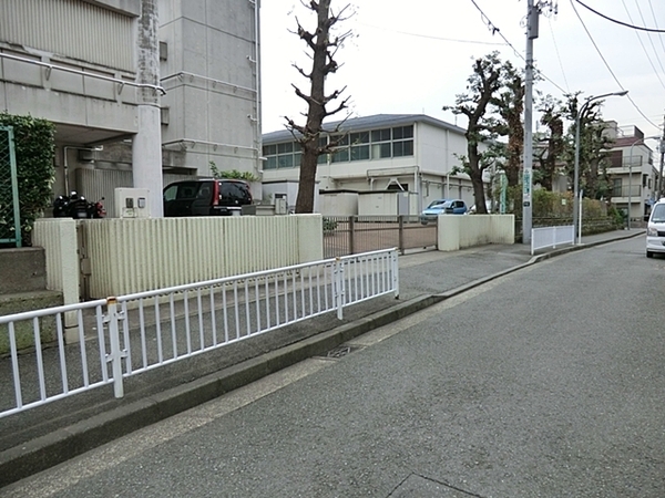 ザ・パークハウス横浜伊勢町(横浜市立戸部小学校)