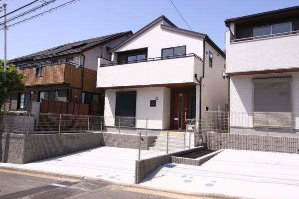 リーブルガーデン保土ケ谷区新井町全3棟　1号棟