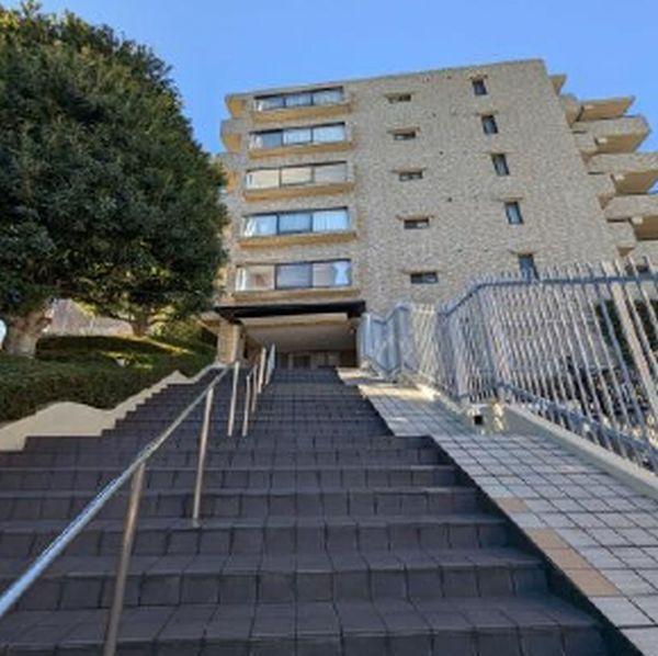 三ツ沢上町パーク・ホームズ弐番館