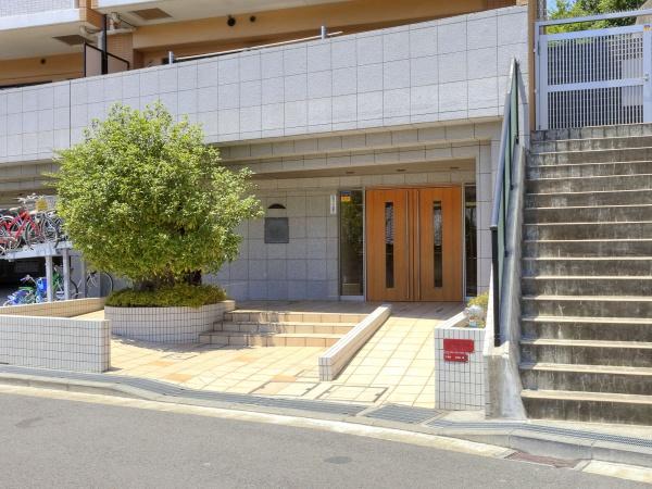 サングレイス横濱神大寺