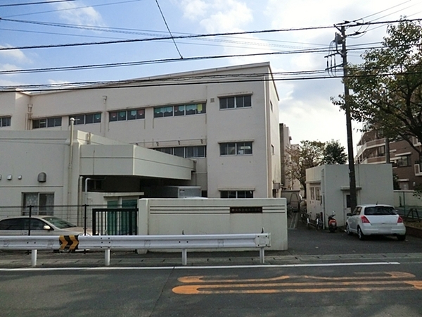 戸塚区平戸3丁目(横浜市立境木小学校)