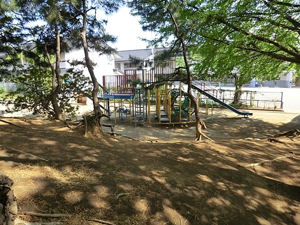 戸塚区平戸3丁目(三王山公園)