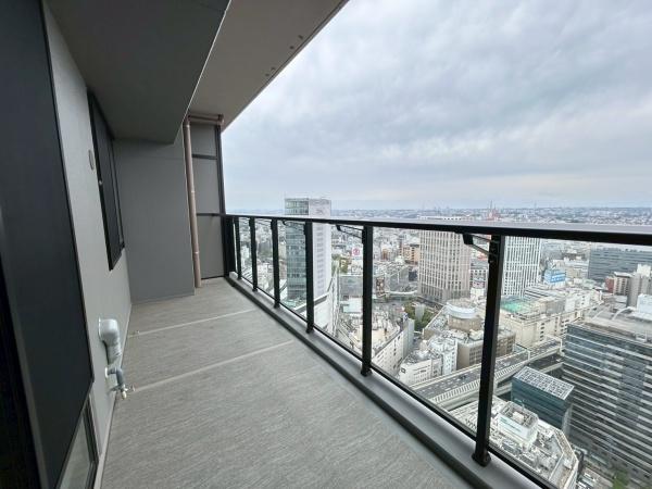 THEYOKOHAMAFRONTTOWER