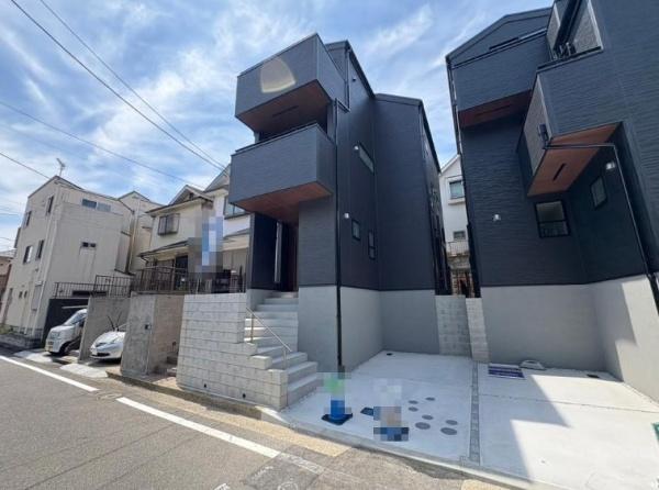 リーブルガーデン泉区岡津町第2全2棟　2号棟