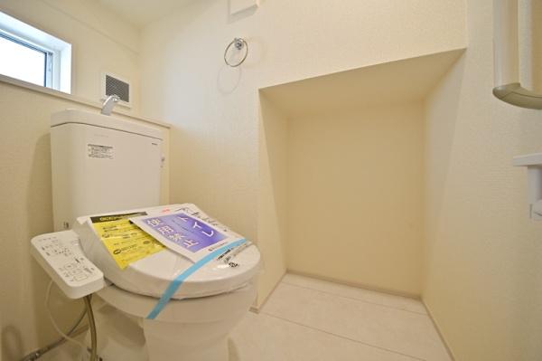 ブルーミングガーデン旭区金が谷1丁目全2棟　2号棟