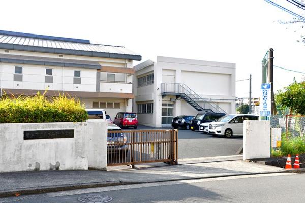 横浜市青葉区荏子田2丁目の中古一戸建て(横浜市立あざみ野中学校)