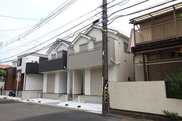 ハートフルタウン泉区上飯田町全2棟　2号棟