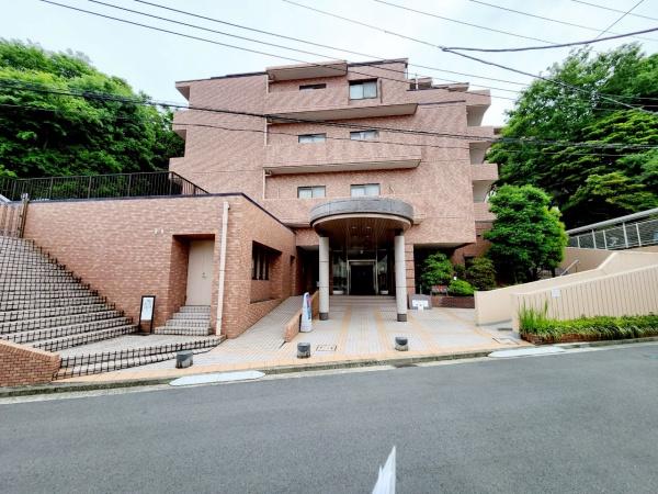 エクレール第2妙蓮寺