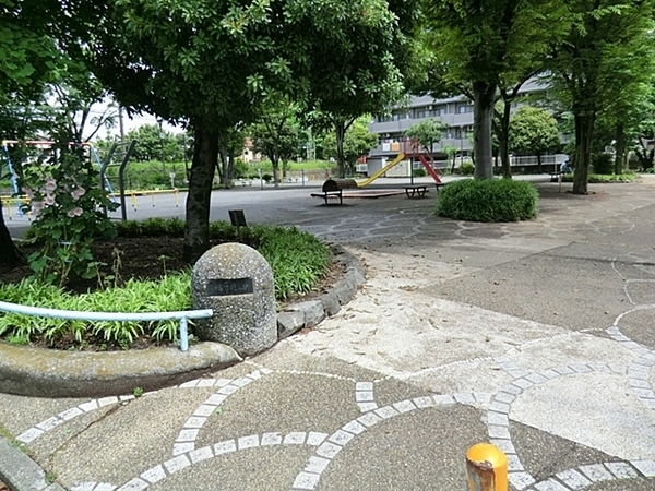サンクレイドル東神奈川(神奈川通公園)