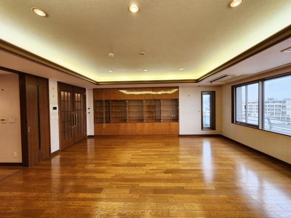 ラウレス矢向