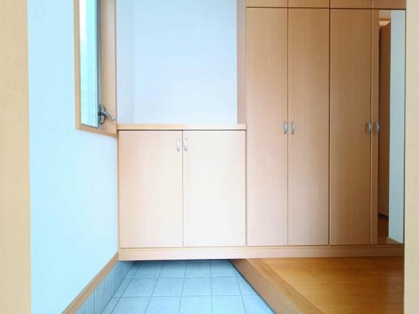横浜市神奈川区栗田谷の中古一戸建て
