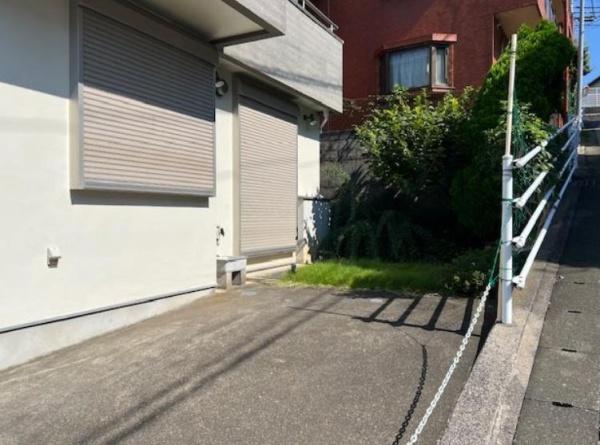 横浜市神奈川区栗田谷の中古一戸建て