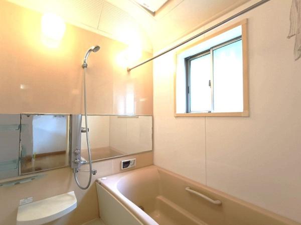 横浜市神奈川区栗田谷の中古一戸建て
