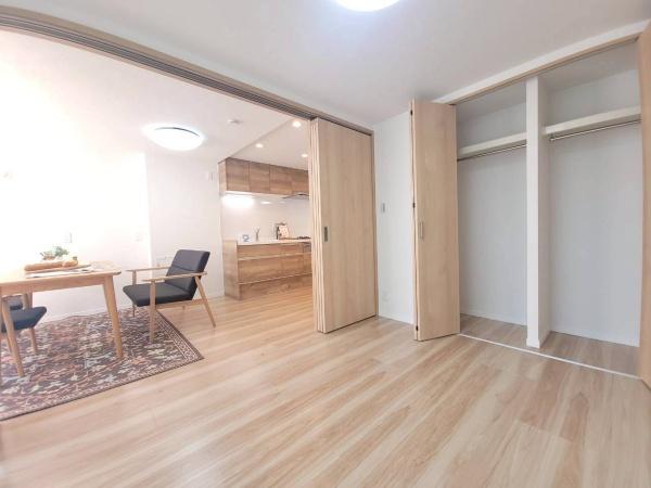 妙蓮寺コーポラス(洋室)