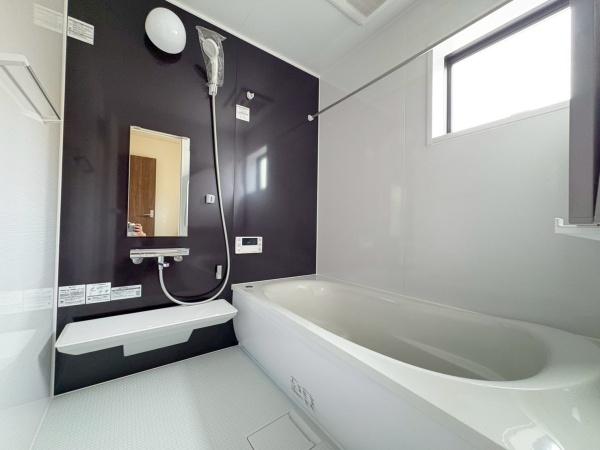 リーブルガーデン港北区大曽根3丁目全2棟 1号棟(バス)