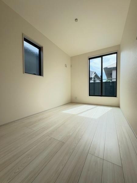 リーブルガーデン港北区大曽根3丁目全2棟 2号棟(子供部屋)