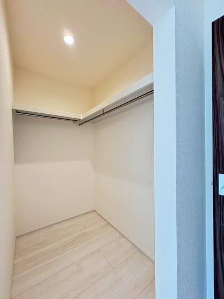 リーブルガーデン港北区大曽根3丁目全2棟 2号棟(収納)