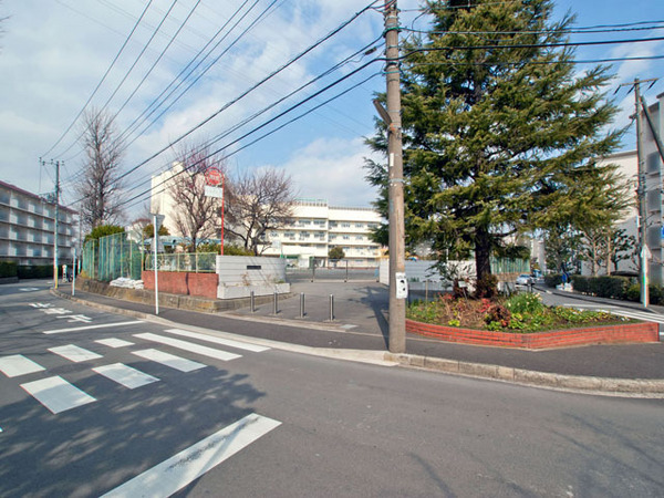 サンヴェール保土ケ谷(横浜市立岩崎小学校)