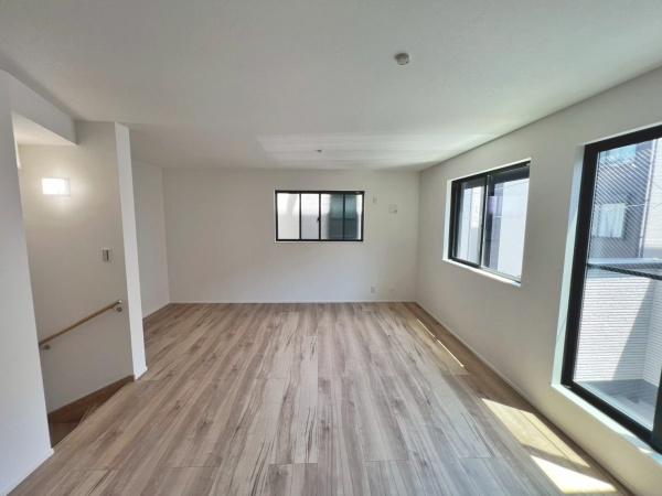 磯子区栗木1丁目全4棟　C号棟