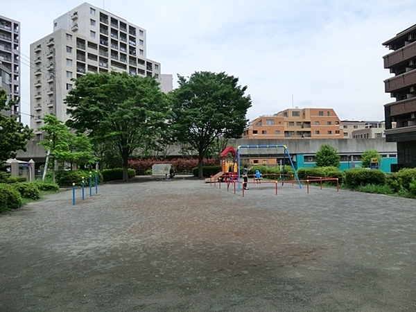 横浜市都筑区折本町の中古一戸建て(仲町台うさぎ公園)