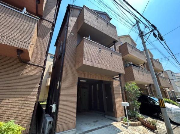 横浜市南区清水ケ丘の中古一戸建て