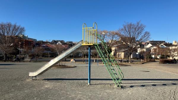 ライオンズマンション神奈川新町(浦島公園)