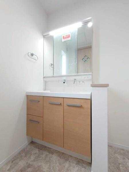 サンリーフ鴨居6丁目