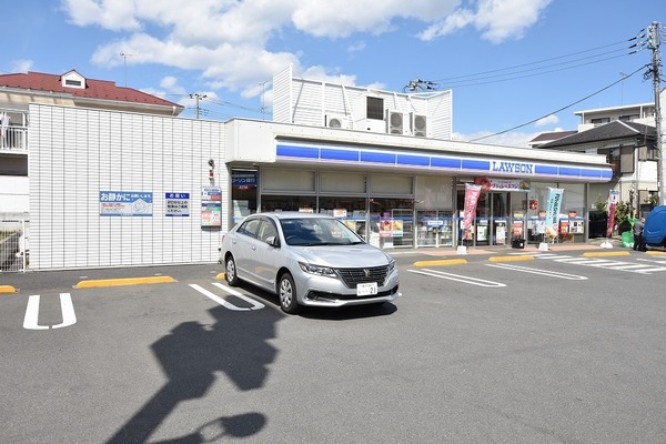 神奈川区菅田町(ローソン横浜菅田町店)