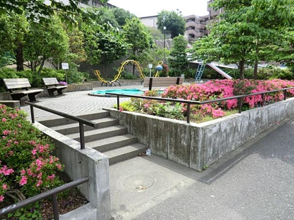 横浜市西区境之谷の中古一戸建て(境之谷北公園)