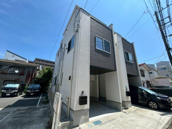 横浜市西区境之谷の中古一戸建て