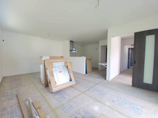 港北区鳥山町全3棟　C号棟