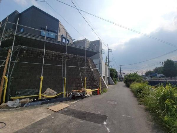 港北区鳥山町全3棟　C号棟