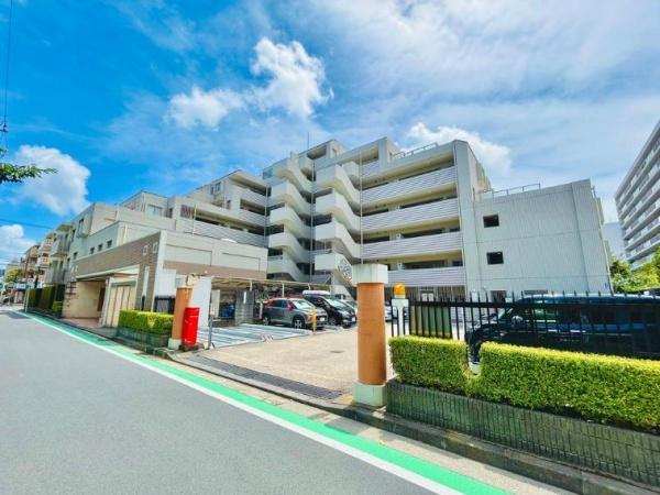 ルイシャトレ大倉山サンクティエル