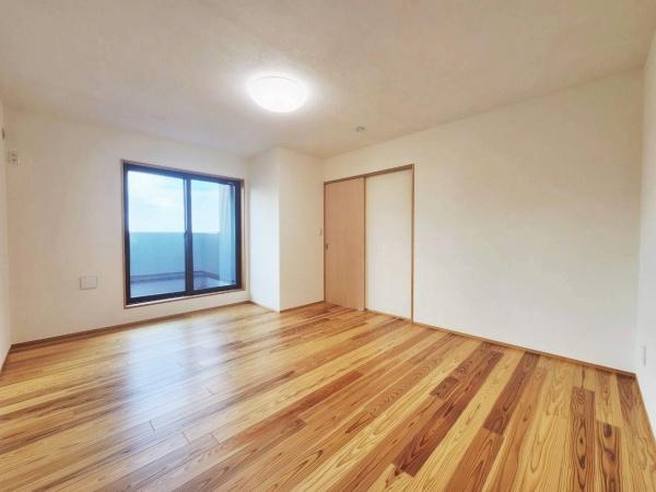 中区本牧大里町