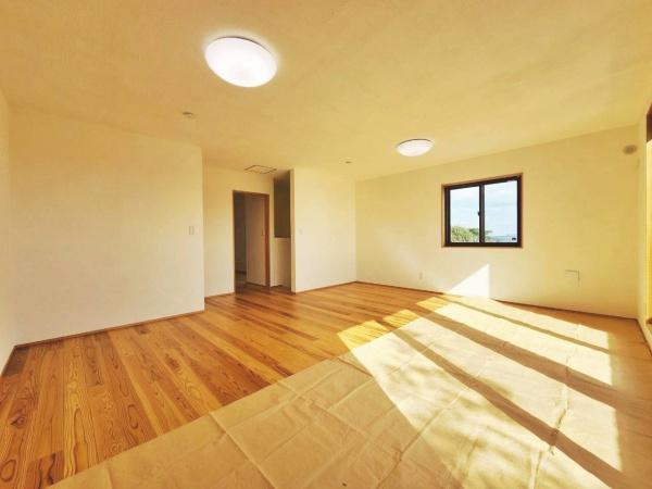 中区本牧大里町