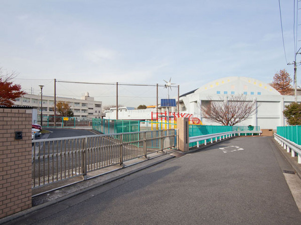 ライオンズガーデン横浜蒔田(横浜市立岡村小学校)