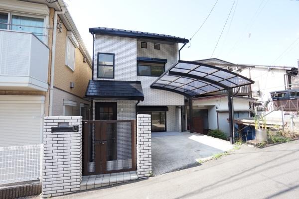横浜市港北区篠原町の中古一戸建て