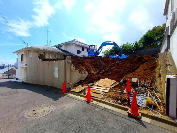 横浜市神奈川区旭ケ丘の土地(現地土地写真)