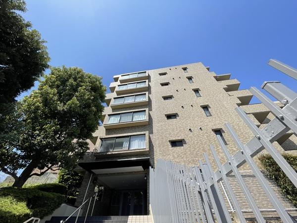 三ツ沢上町パーク・ホームズ弐番館