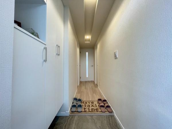 コスモ三ツ沢ガーデン山(玄関)