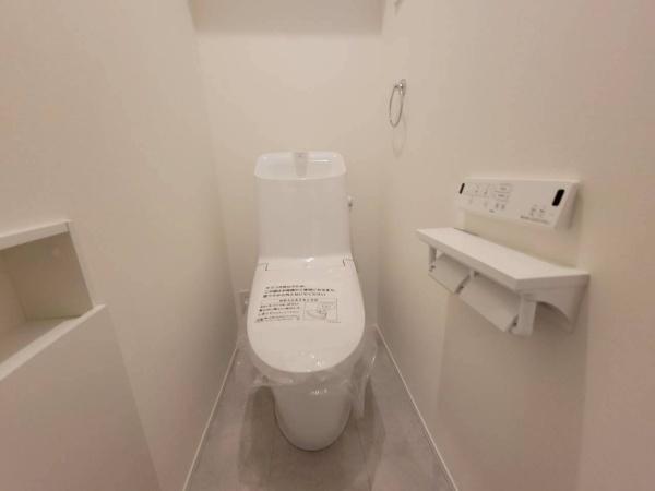 港南区港南1丁目全2棟　1号棟