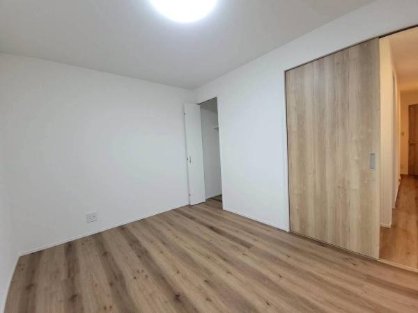 港南区港南1丁目全2棟　1号棟